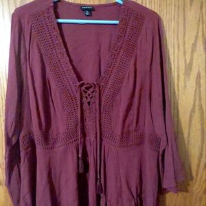 Torrid Babydoll Crinkle Gauze Crochet Inset Lace-Up Top - Size 1